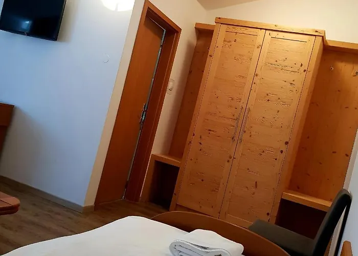 Gostisce Jazbec - Idrsko - Hiša za goste